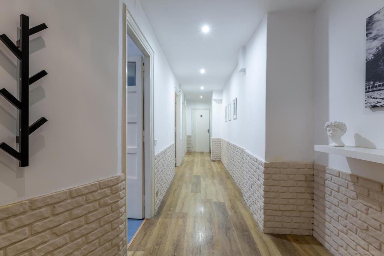 Imperium House - Appartamento Con Giardino Privato, 3 Minuti Da Metro Piazza Bologna, A-C, Rom Exterior foto